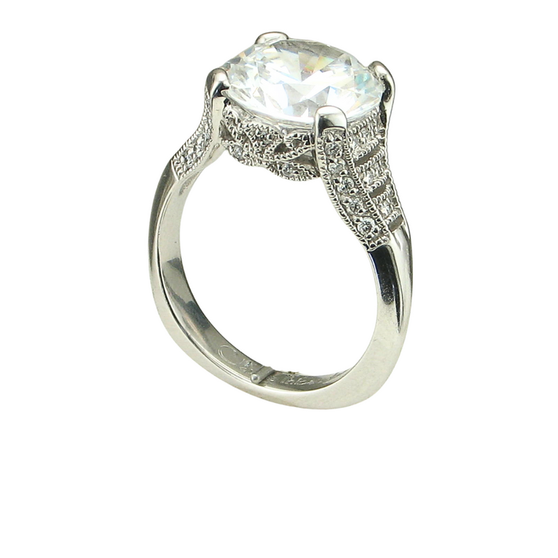 18KW 36=.34CTW 11.5MM C/Z