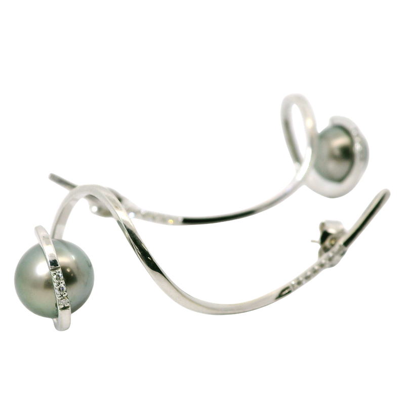 14KW 9.5MM PEARL & DIA EARRINGS