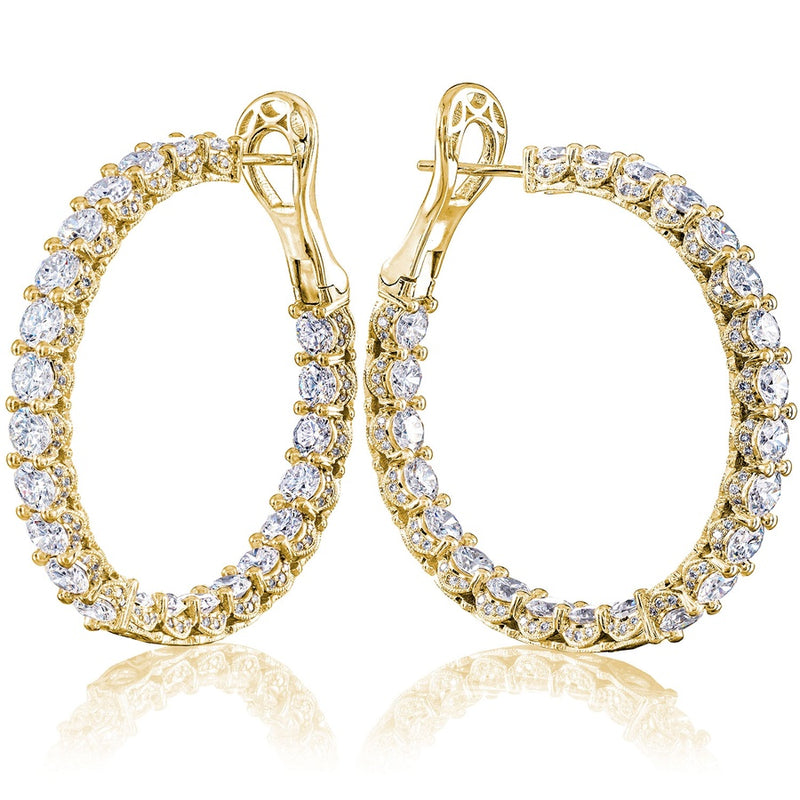 Diamond Hoop Earrings in 18kt Yellow Gold