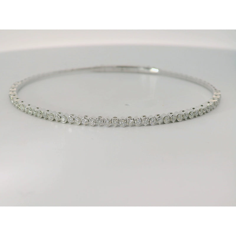 52=0.81CTW FLEX BANGLE HALF-BEZEL 14KW