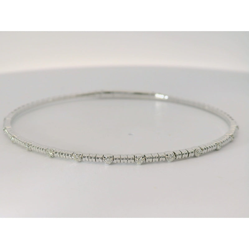 .20CTW FLEX BANGLE 14KW
