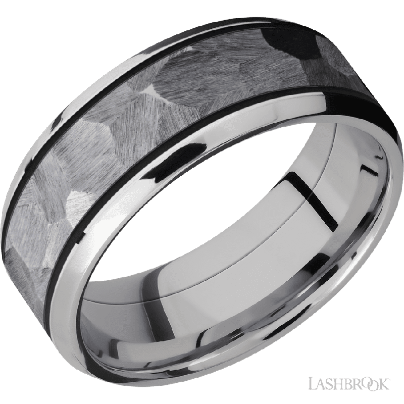 8 mm wide/Beveled/Cobalt Chrome band with one 5 mm Centered inlay of Tantalum.