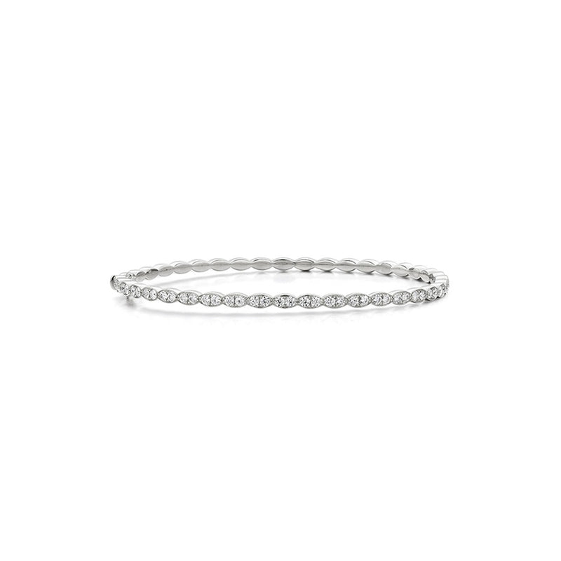 Hearts on Fire Lorelei Floral Diamond Bangle HFBLORFLBNG00988W-M
