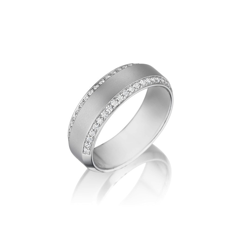 Henri Daussi Men's Wedding Band MB1H