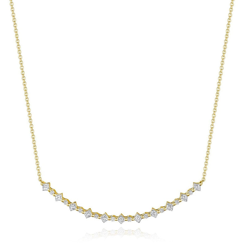 Carré and Round Diamond Necklace in 18kt Yellow Gold