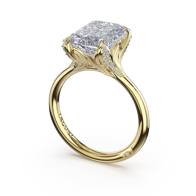 Emerald Petal-Crown Pavé Accent Solitaire in 18kt Yellow Gold