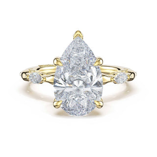 Marquise Pattern Pear Solitaire Engagement Ring in 18kt Yellow Gold
