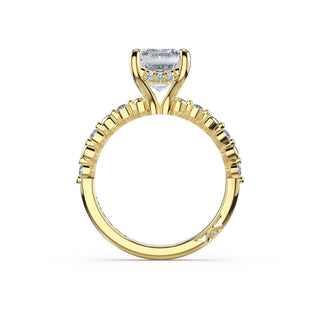 Round Pattern Emerald Solitaire Engagement Ring in 14kt Yellow Gold