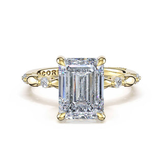 Mixed Pattern Emerald Solitaire Engagement Ring in 14kt Yellow Gold