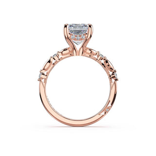 Mixed Pattern Emerald Solitaire Engagement Ring in 18kt Rose Gold