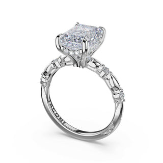 Mixed Pattern Emerald Solitaire Engagement Ring in 18kt White Gold