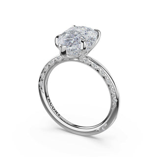 High-Polish Pear Solitaire Engagement Ring in 14kt White Gold