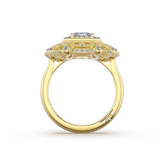 Emerald Estate Diamond Engagement Ring in 18kt Yellow Gold