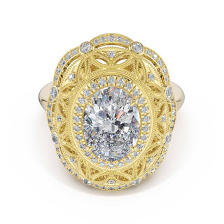 Oval Estate Diamond Engagement Ring in 18kt Yellow Gold