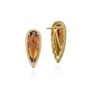 Elongated Pear Cognac Earrings