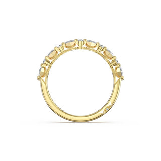 Carré and Round Diamond Wedding Band, 3.70mm