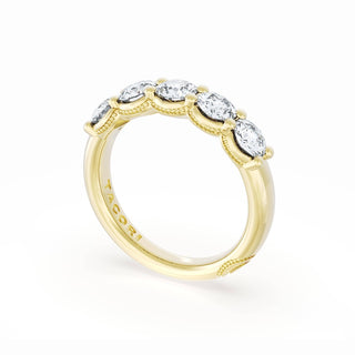 Round Cut Diamond Eternity Band in 14kt Yellow Gold