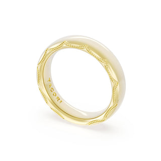 High Polish Wedding Band in 14kt Yellow Gold