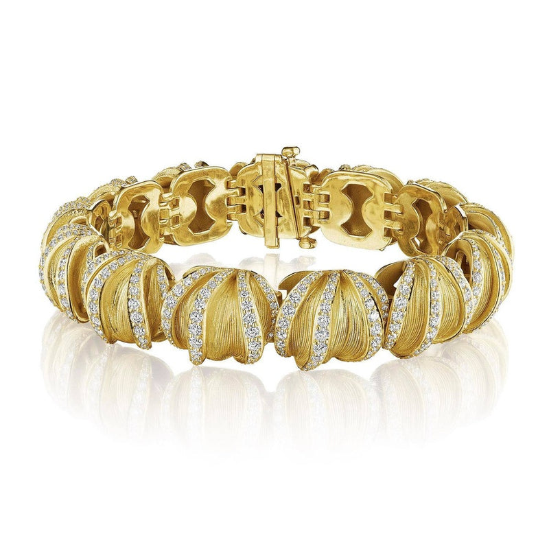 Multi Petal Diamond Bracelet in 14kt Yellow Gold