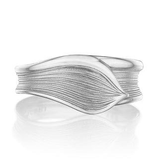 Petal Ring in 14kt White Gold