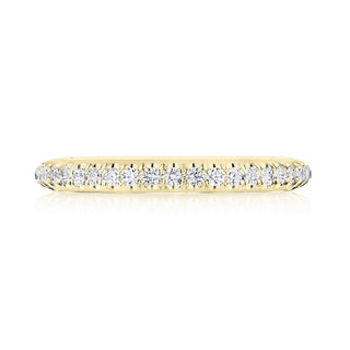 Single Row Pavé Wedding Band