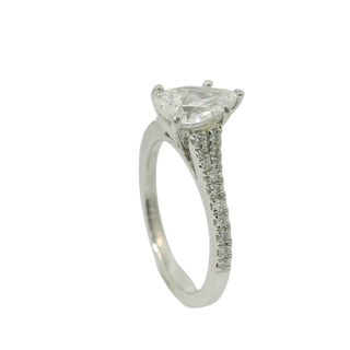 1.04CT VS1 F LAB PEAR:.16TW PLAT