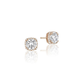 Dantela Bloom Diamond Stud Earrings