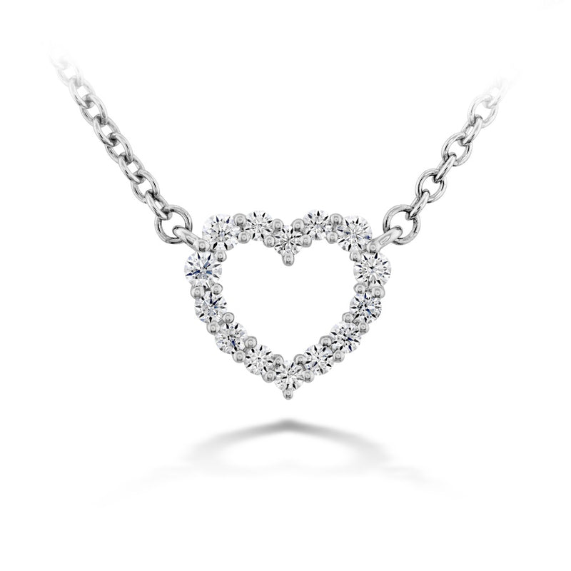 Hearts On Fire Signature Heart Pendant HFPSIGH00118Y