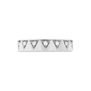 Hearts on Fire Triplicity Triangle Multi Diam Band 4mm HBAMTRIT00108Y-4