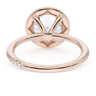Round Solitaire Engagement Ring