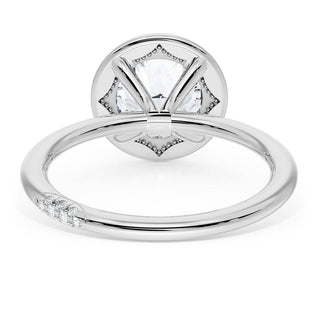 Round Solitaire Engagement Ring