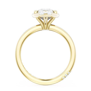 Pear Solitaire Engagement Ring