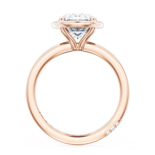Oval Solitaire Engagement Ring