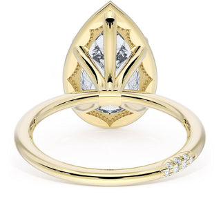 Pear Solitaire Engagement Ring