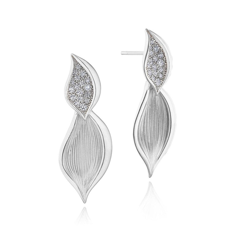 Petal Diamond Pavé Drop Earring in 18kt White Gold