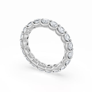 Round Cut Diamond Eternity Band in 18kt White Gold