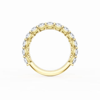 Round Cut Diamond Eternity Band in 18kt Yellow Gold
