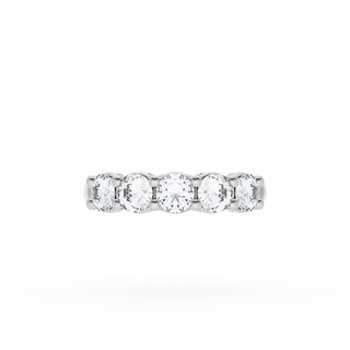 Round Cut Diamond Eternity Band in 18kt White Gold