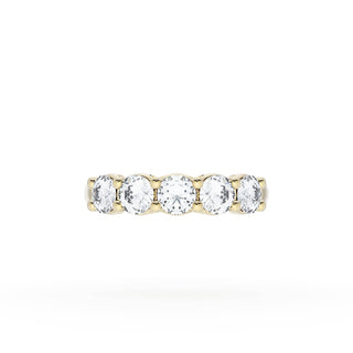 Round Cut Diamond Eternity Band in 18kt Yellow Gold