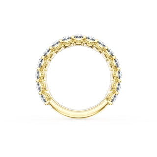 Oval Cut Diamond Eternity Band in 18kt Yellow Gold