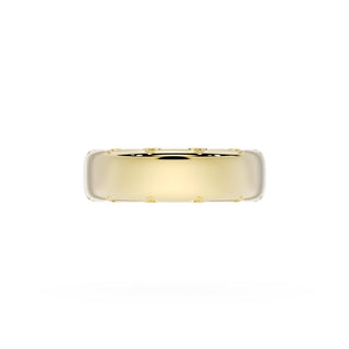 High Polish Wedding Band in 18kt Yellow Gold