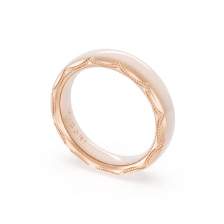 High Polish Wedding Band in 18kt Rose Gold