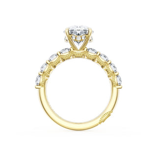 Oval Solitaire Engagement Ring
