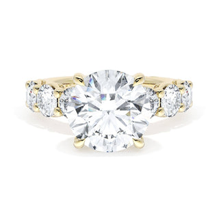 Round Solitaire Engagement Ring