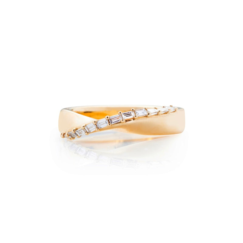Classique Creations Baguette Diamond Twist Band Z4194B
