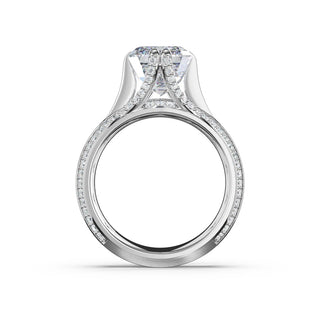 Emerald Wide Band Solitaire Engagement Ring in 18kt White Gold