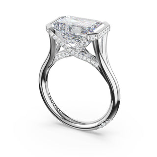 Emerald East-West Semi Bezel Solitaire Engagement Ring in 18kt White Gold