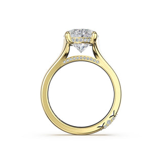 Oval Wide Band Solitaire Engagement Ring in 18kt Yellow Gold