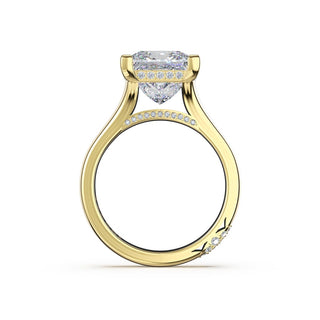 Princess Wide Band Solitaire Engagement Ring in 18kt Yellow Gold