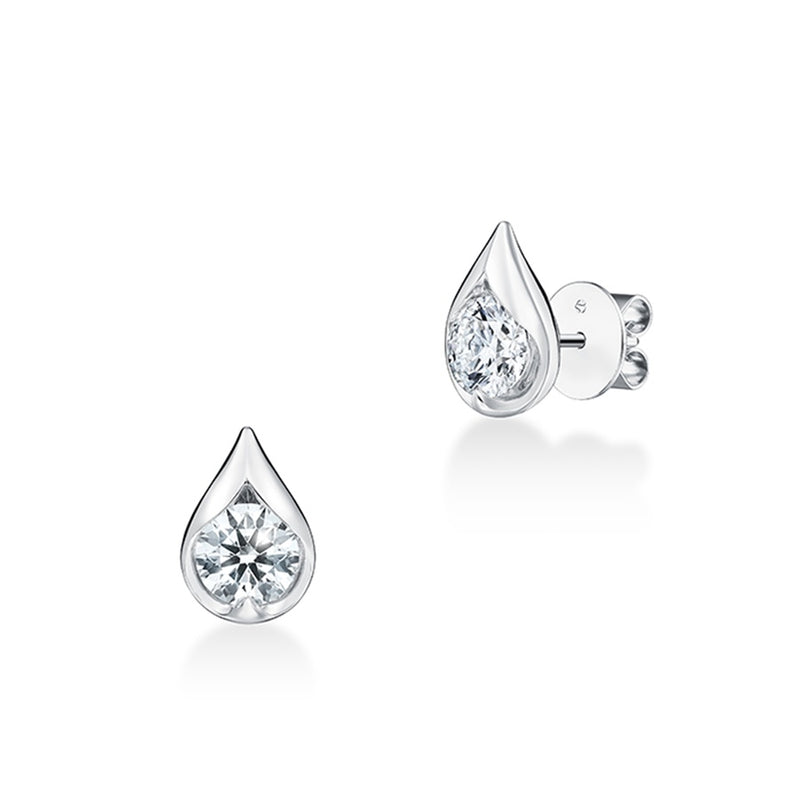 Hearts On Fire LU Droplet Studs Earrings UU2829 : 1.40 : : 18KW : IJ/VS